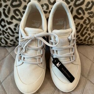 SOREL Out N About III Sneaker NWT